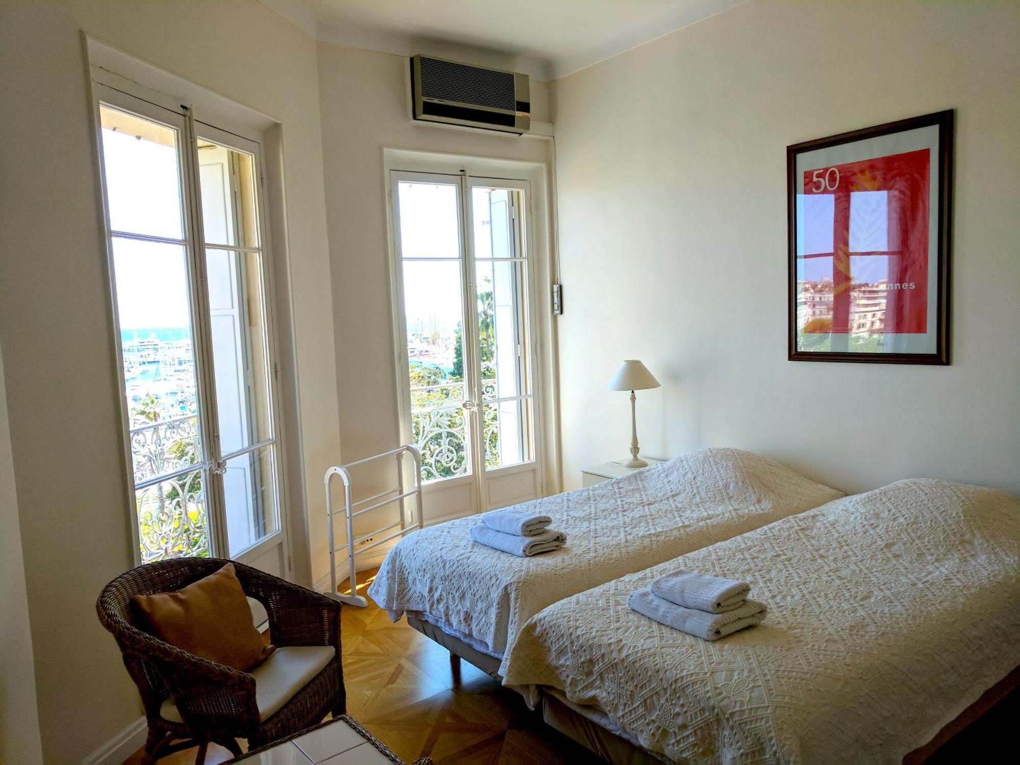 Citilet Louis Blanc 1,2,3 - Three Gorgeous, Open-Plan Apartments Cannes Rum bild