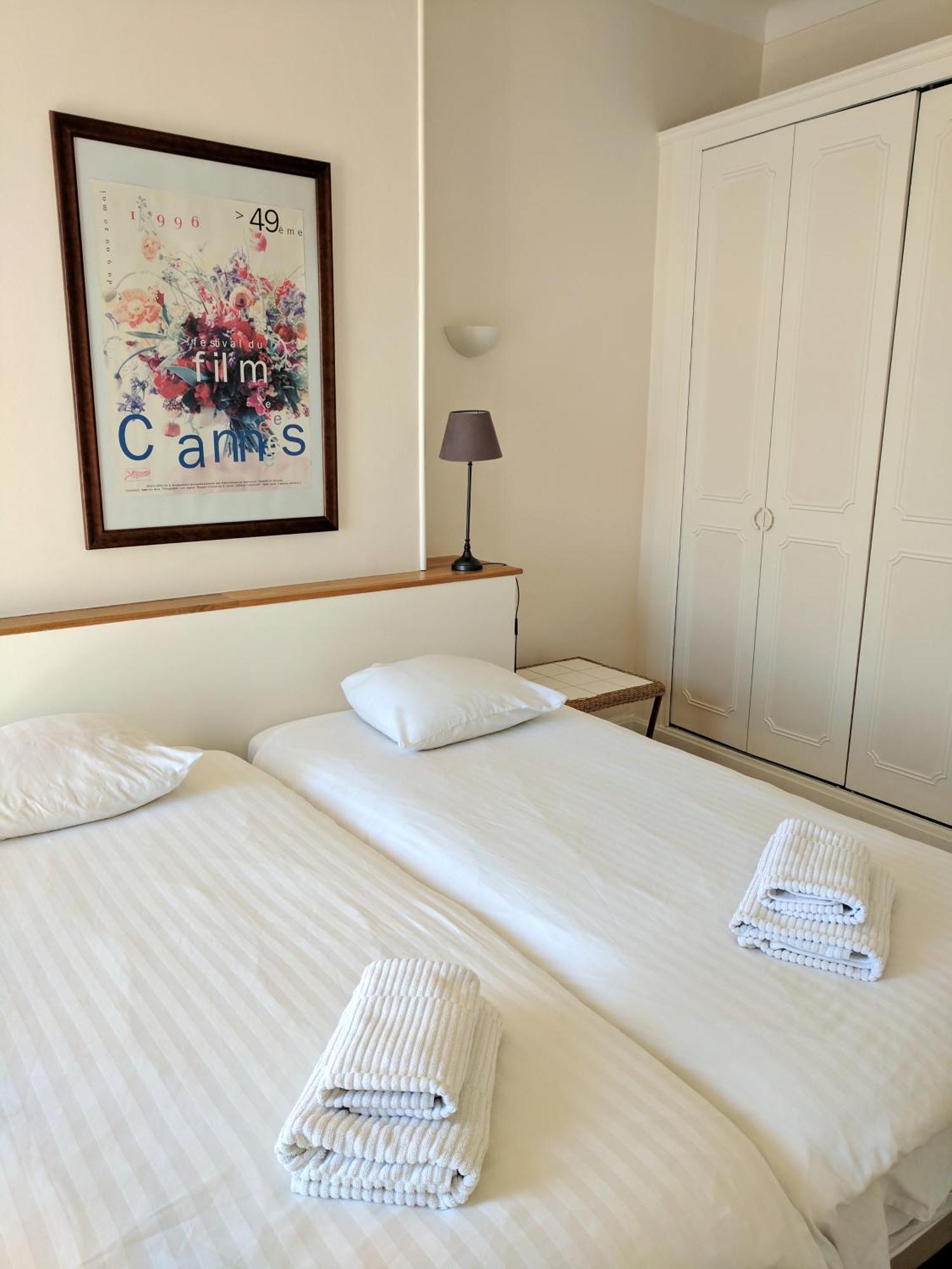 Citilet Louis Blanc 1,2,3 - Three Gorgeous, Open-Plan Apartments Cannes Exteriör bild