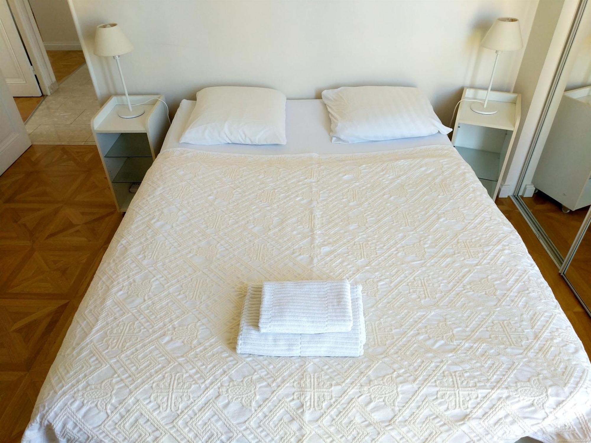 Citilet Louis Blanc 1,2,3 - Three Gorgeous, Open-Plan Apartments Cannes Rum bild